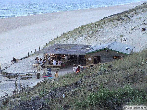 photo de bar de la plage
