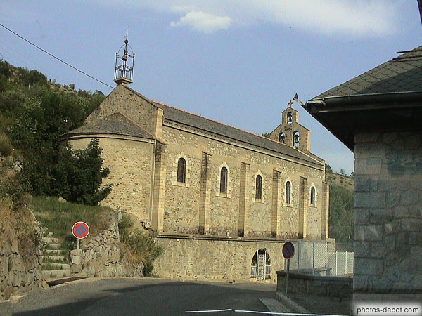 photo de mur d'église