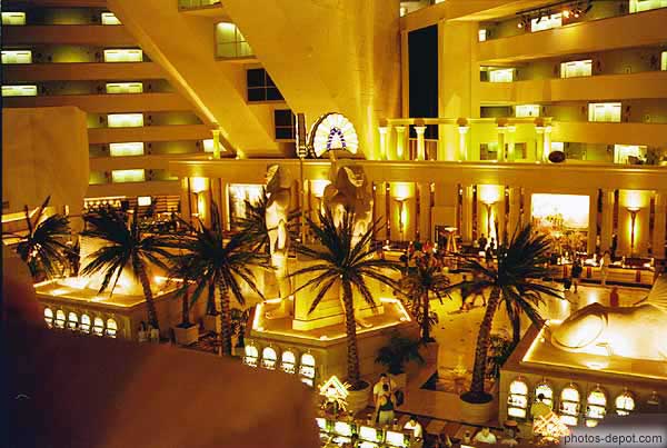photo d'intérieur hôtel Luxor