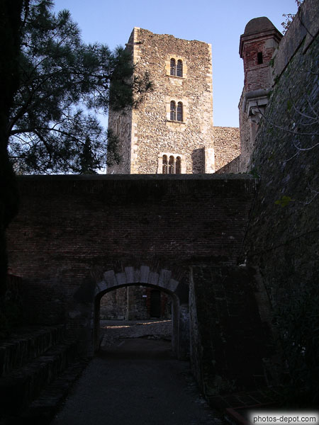 photo de passage vers la tour