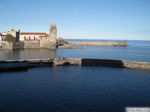 photo de tour du port de Collioure