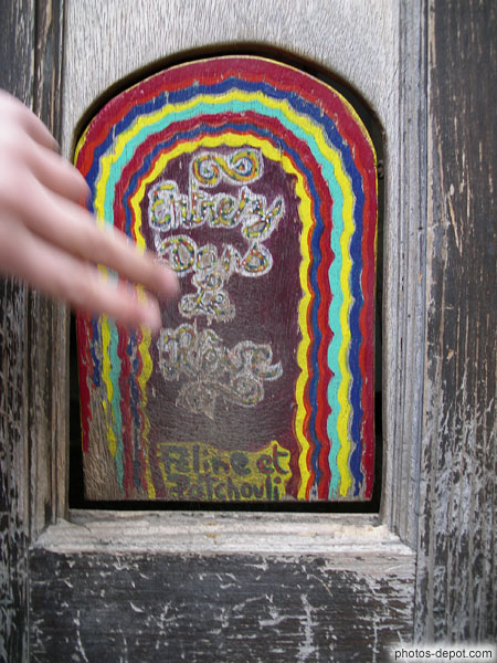 photo de porte décorée du chat dans la porte : entrez dans le rêve
