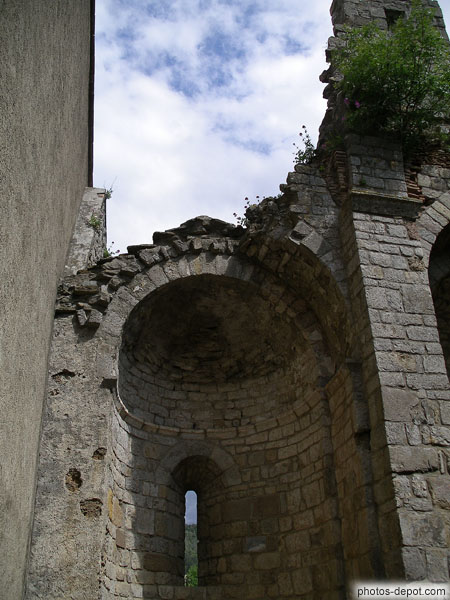 photo de Ruines des absidioles du XIe s, Abbaye de Lagrasse