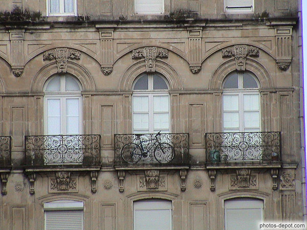 photo de Vélo sur balcons