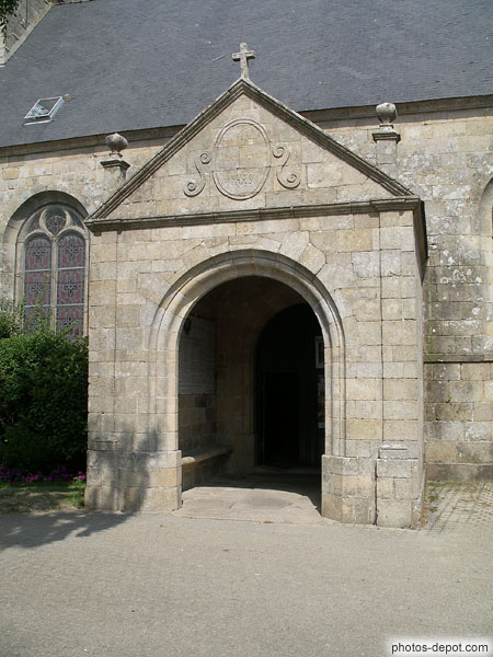 photo d'entrée église 1809