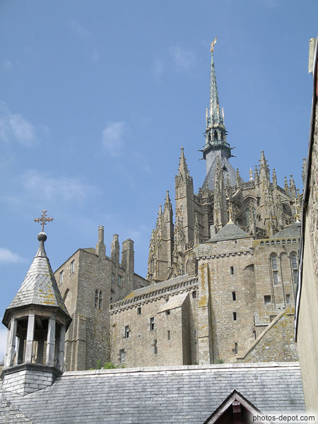 photo de batiments abbatiaux et Abbaye gothique