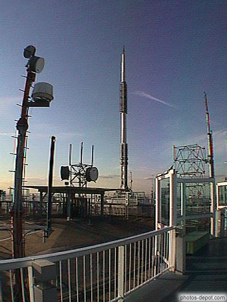 photo d'antennes sur le toit des tours du World trade center
