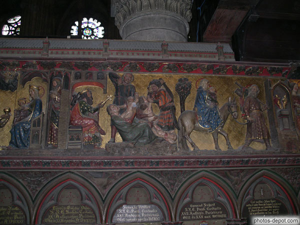 photo de Martyr des saints innocents, fuite en egypte, Bas relief, bois polychrome, scènes bibliques