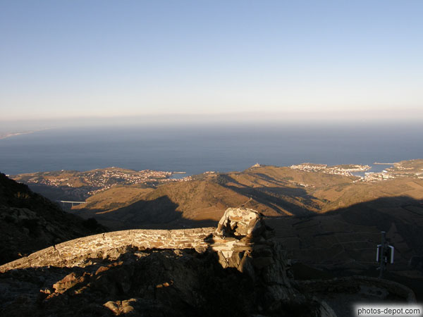 photo de Villages de Collioure et Port Vendres vus depuis la tour Madeloc