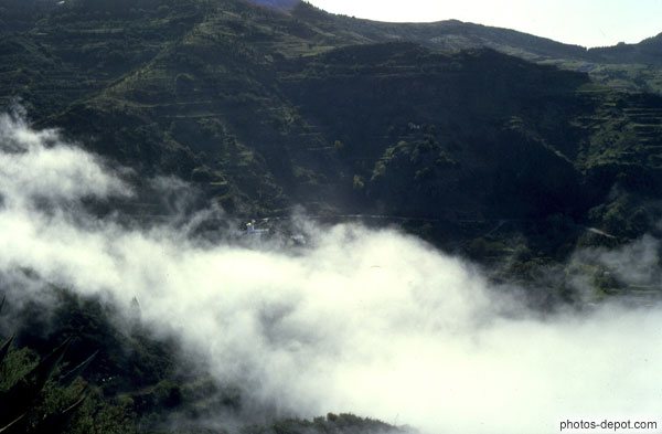 photo de brume monte de la vallée