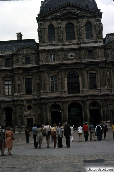 photo de Le Louvre
