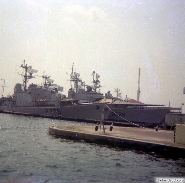 photo de bateau de guerre