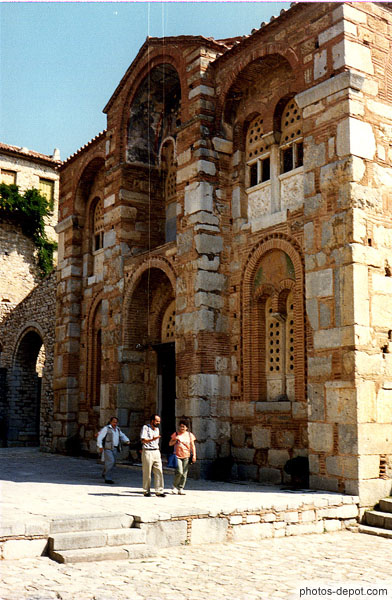 photo d'Osios Lukas, monastère Byzantin de briques et de pierres