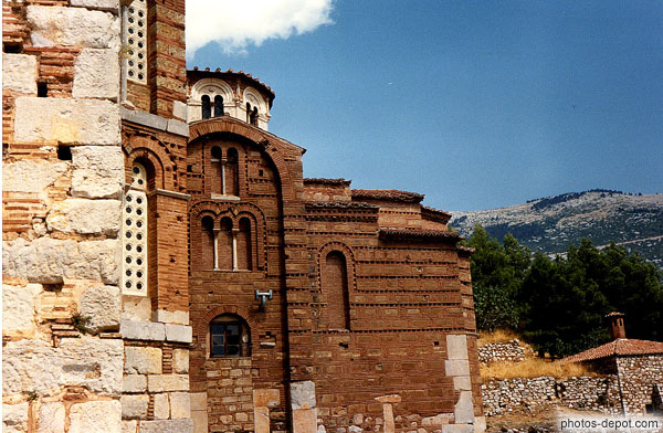 photo de monastère d'Osios Lukas, style Byzantin