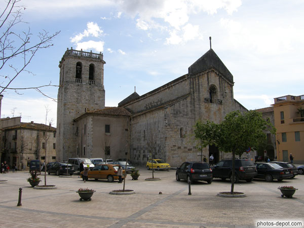 photo d'Eglise romane du Monastère Sant Pere