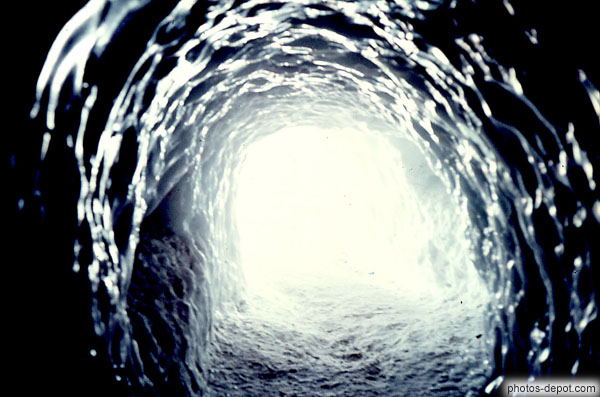 photo de tunnel de glace