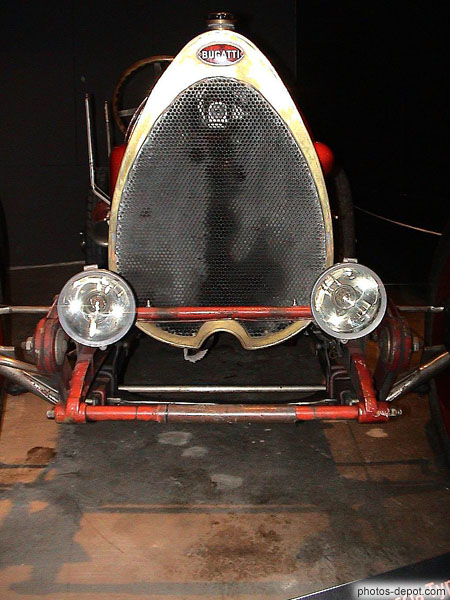 photo de calandre avant Bugatti