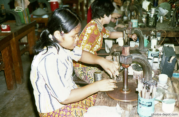 photo de femmes travaillant