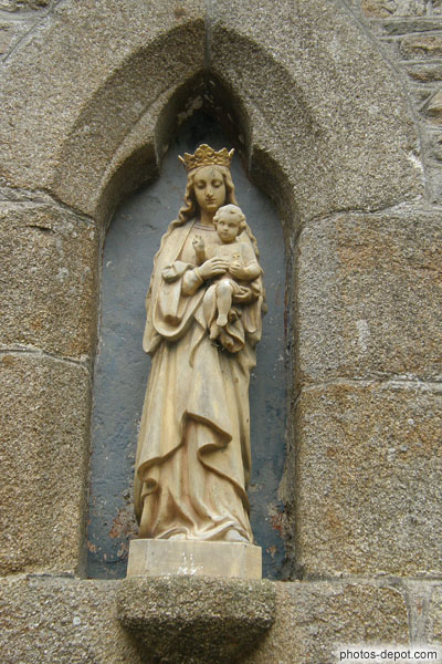 photo de Vierge à l'enfant, église paroissiale