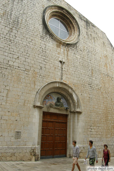 photo de église de Figueres
