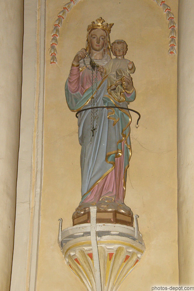 photo de Vierge couronnée et enfant Jésus tenant le rosaire