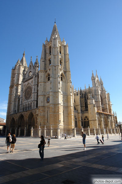 photo de Cathédrale pur joyau du gothique classique espagnol