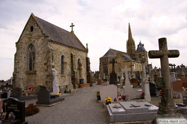 photo de chapelle du cimetière et église