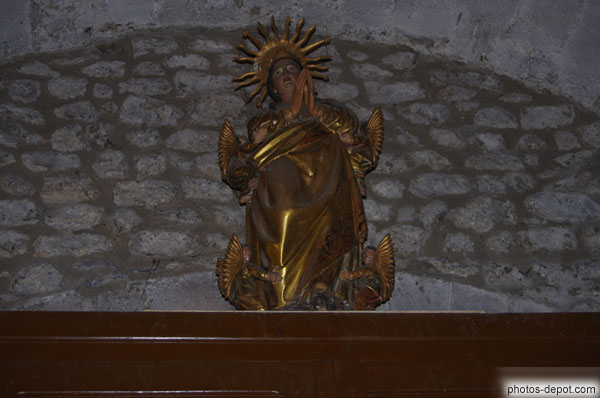 photo d'Assomption de la Vierge portée par quatre anges