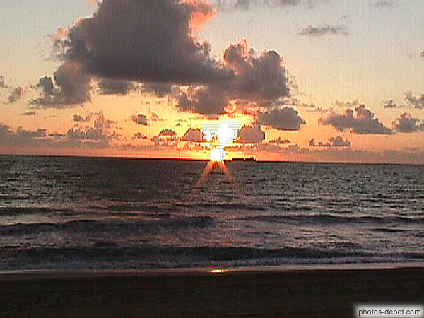 photo de lever de soleil sur l'Atlantique
