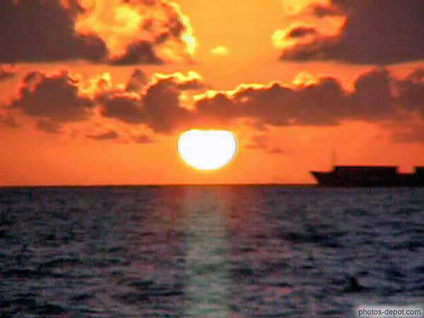 photo de lever de soleil sur l'Atlantique