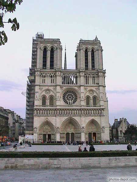 photo de cathédrale Notre Dame de Paris