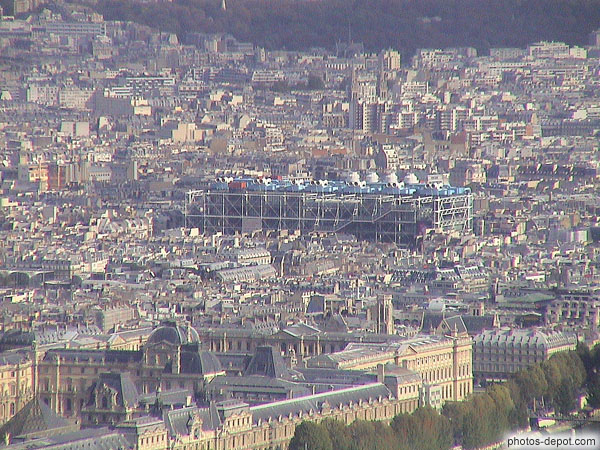 photo de Beaubourg vue de la tour Eiffel