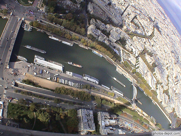 photo de La Seine et ses péniches