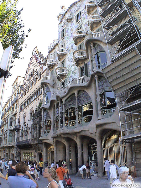photo de Paseo de Gratia : Manzana de la discordia de Gaudi