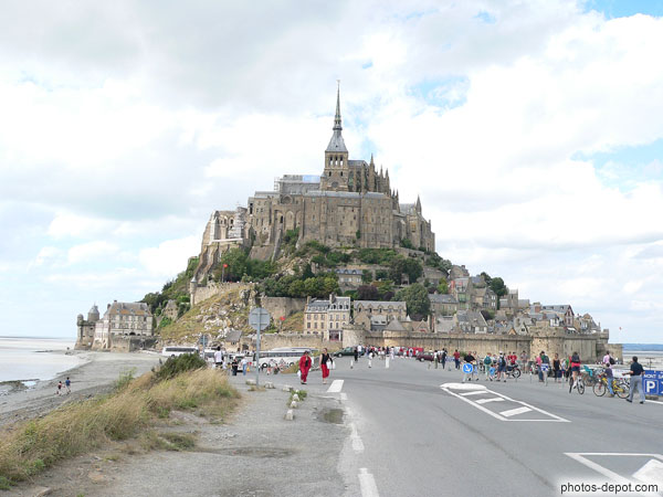 photo de Le Mont Saint Michel et la digue