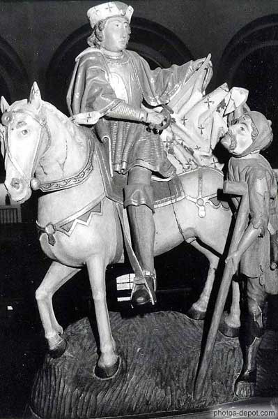 photo de St Martin évèque de Tours à cheval et découpant son manteau