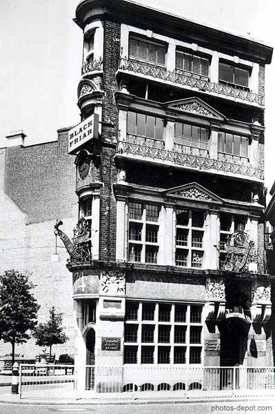 photo de Pub Victorien Black Friar Art Nouveau 1905
