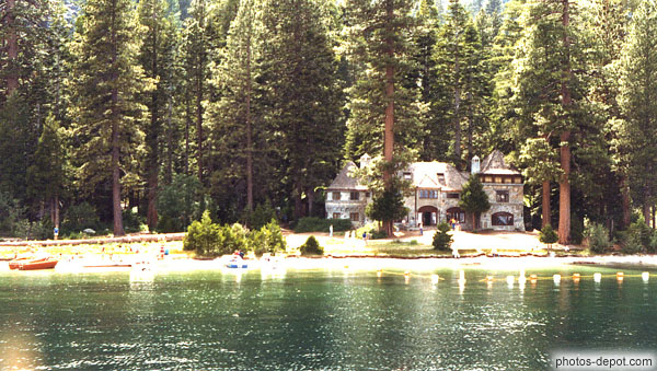 photo de Plage et maison à Lake Tahoe