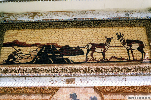 photo de Détail bas relief facade du Corn Palace