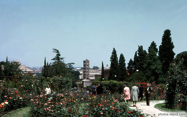 photo de l'Aventin, une des sept collines de Rome