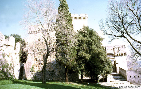 photo de Château médiéval de Sermoneta