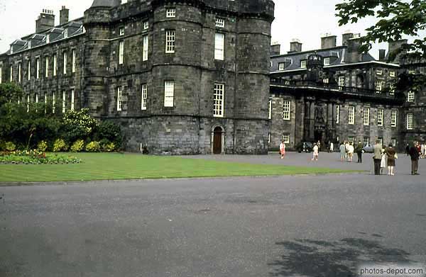 photo de Palace of Holyroodhouse construit en 1128