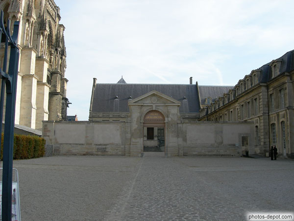 photo de Palais du Tau, ancien palais des archevêques