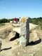 Dolmen des pierres plates : sépulture au couloir coudé / France, Bretagne, Locmariaquer