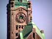 Horloge, tour de l'église / Canada, Quebec, Montreal, rue St Denis