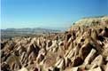 Goreme, vallÃ©e aux rochers pointus / Turquie, Cappadoce