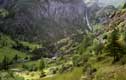 Ruisseau dans la vallée / Italie, Dolomites