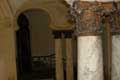 Chapiteaux de colonnes couleur vieux cuivreet motifs floraux, immeuble art nouveau Lavirotte