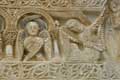 Portail au linteau de marbre : Sous arcades à colonnettes, séraphins à 6 ailes, entouré de rinceaux. / France, Languedoc Roussillon, Saint Andre