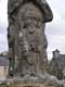 Saint Paul portant épitre et épée sur croix calvaire / France, Bretagne, Rochefort en Terre
